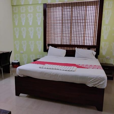 Grand Residency Hostel Bangalore Bagian luar foto